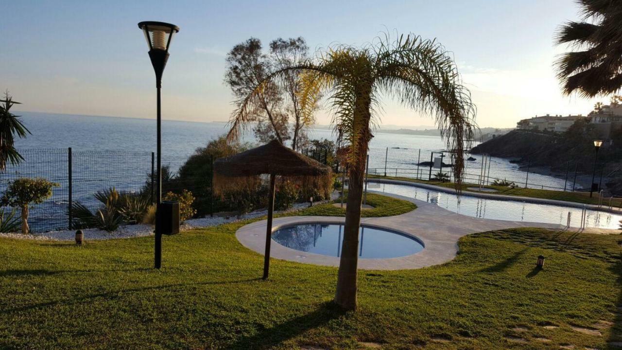 Relax Frente Al Mar Apartment Benalmadena Ngoại thất bức ảnh