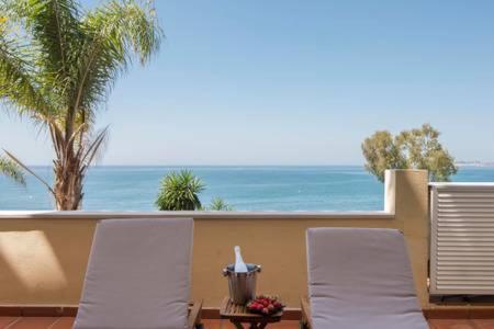 Relax Frente Al Mar Apartment Benalmadena Ngoại thất bức ảnh