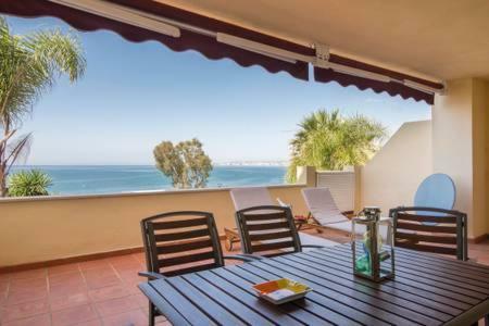 Relax Frente Al Mar Apartment Benalmadena Ngoại thất bức ảnh