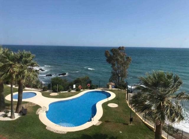Relax Frente Al Mar Apartment Benalmadena Ngoại thất bức ảnh